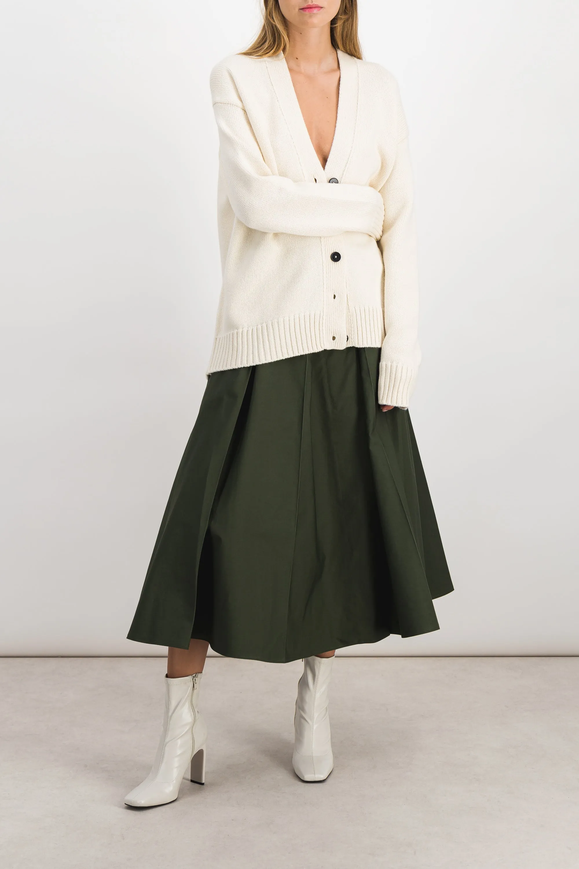 Loose v-neck cashmere cardigan